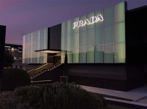 spaccio prada leccio|prada outlet.